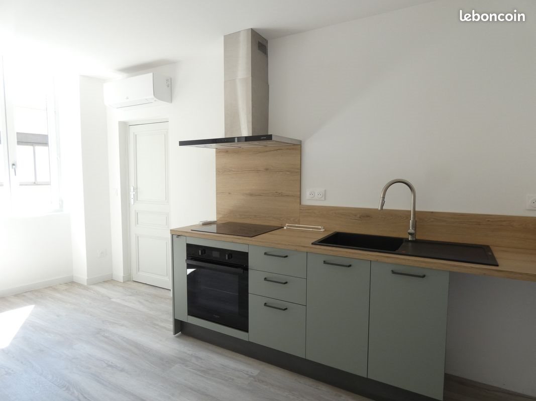Appartement à louer, 38m², Alès