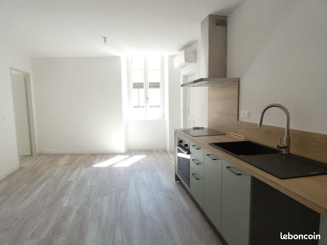 Appartement à louer, 38m², Alès