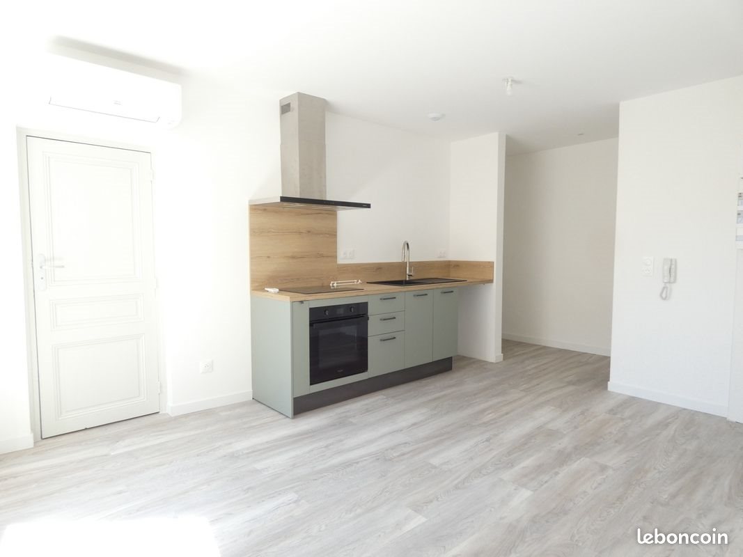 Appartement à louer, 38m², Alès