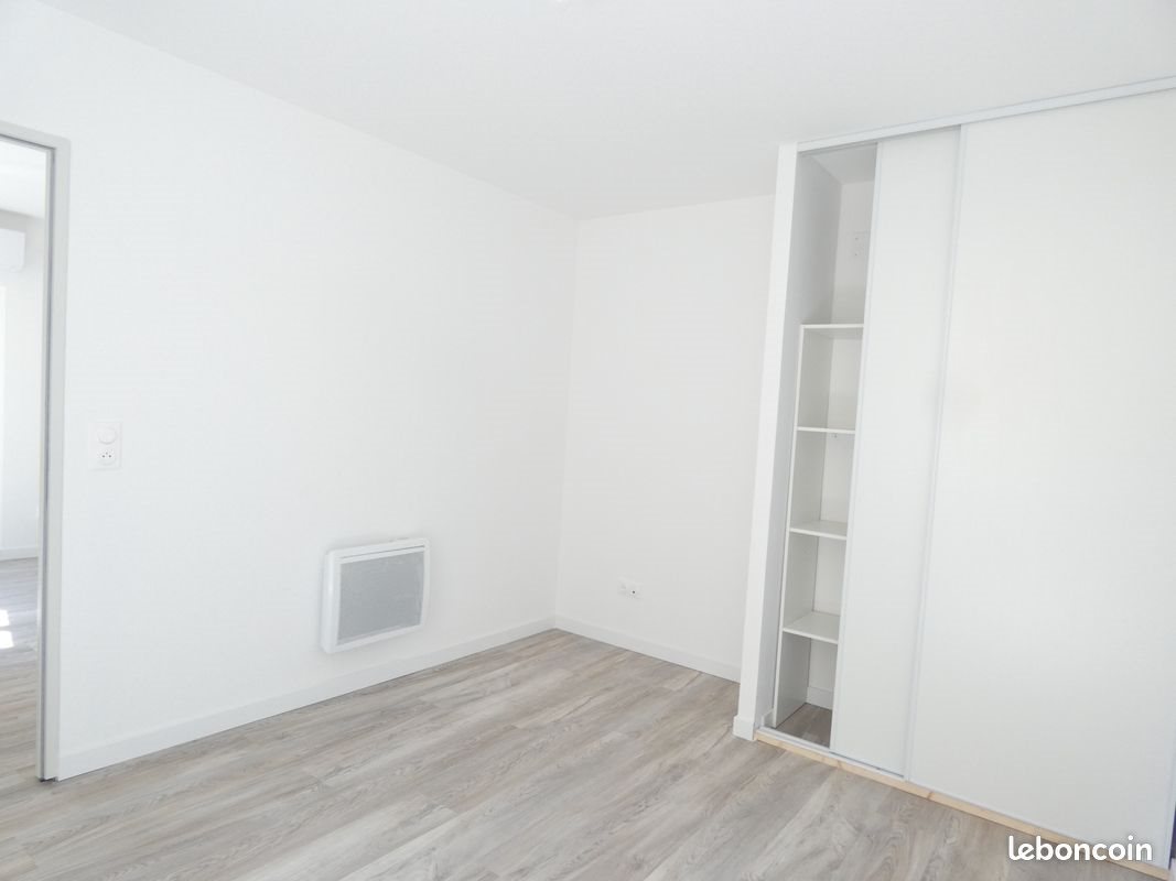 Appartement à louer, 38m², Alès