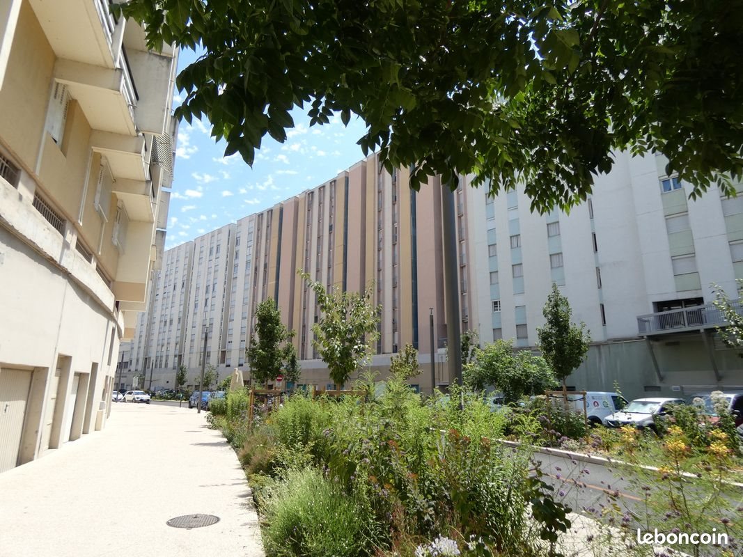 Appartement à louer, 55m², Alès