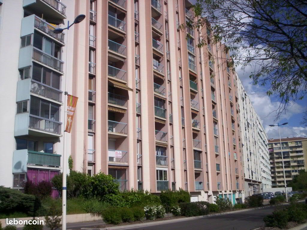 Appartement à louer, 55m², Alès