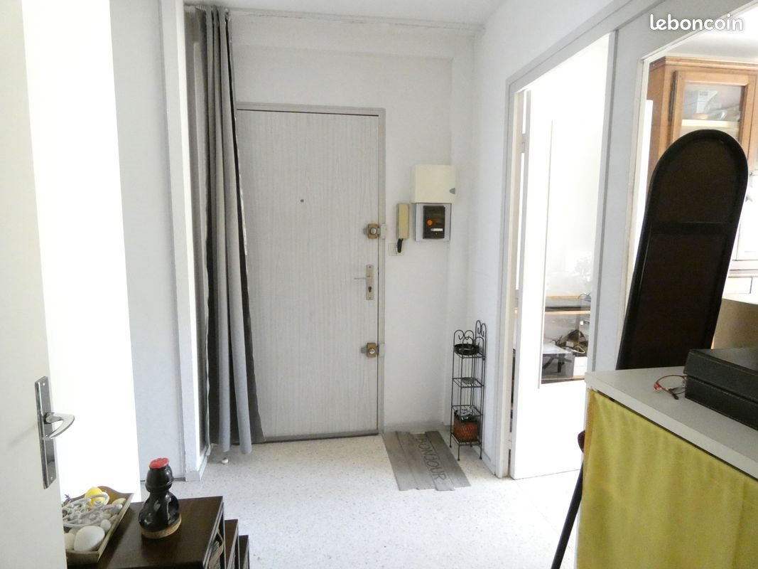 Appartement à louer, 55m², Alès