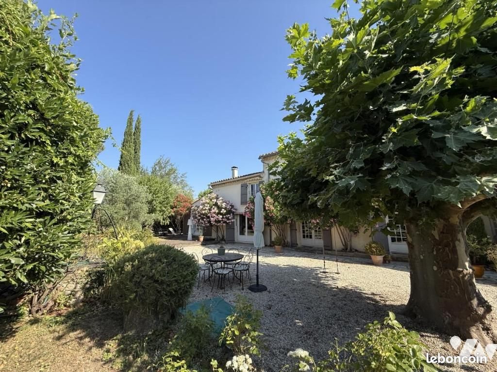 Maison à vendre, 187m², Saint-Paul-les-Fonts