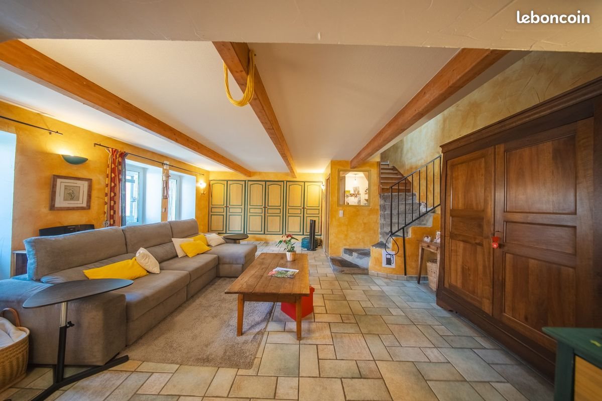 Maison à vendre, 140m², Pérignat-lès-Sarliève