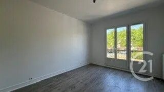 Appartement à louer, 57m², Trappes