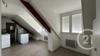 Appartement à louer, 23m², Trappes