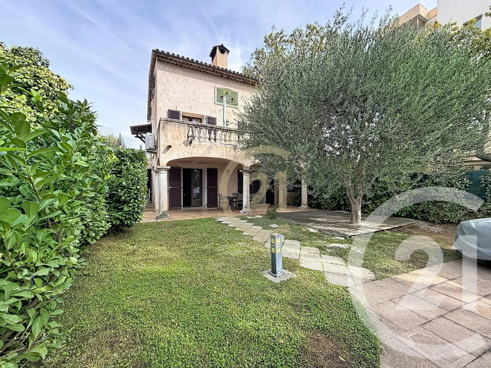 Appartement à louer, 70m², Cannes