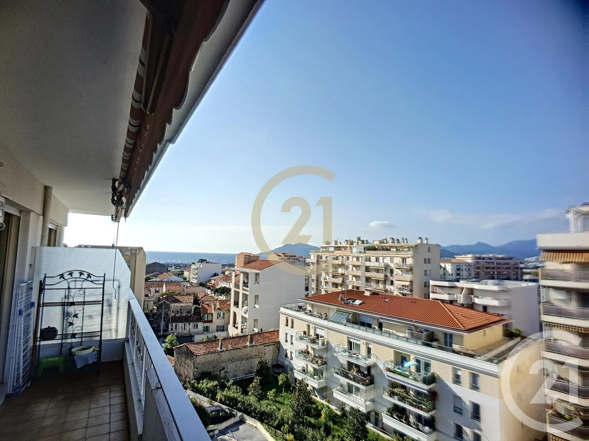 Appartement à louer, 48m², Cannes
