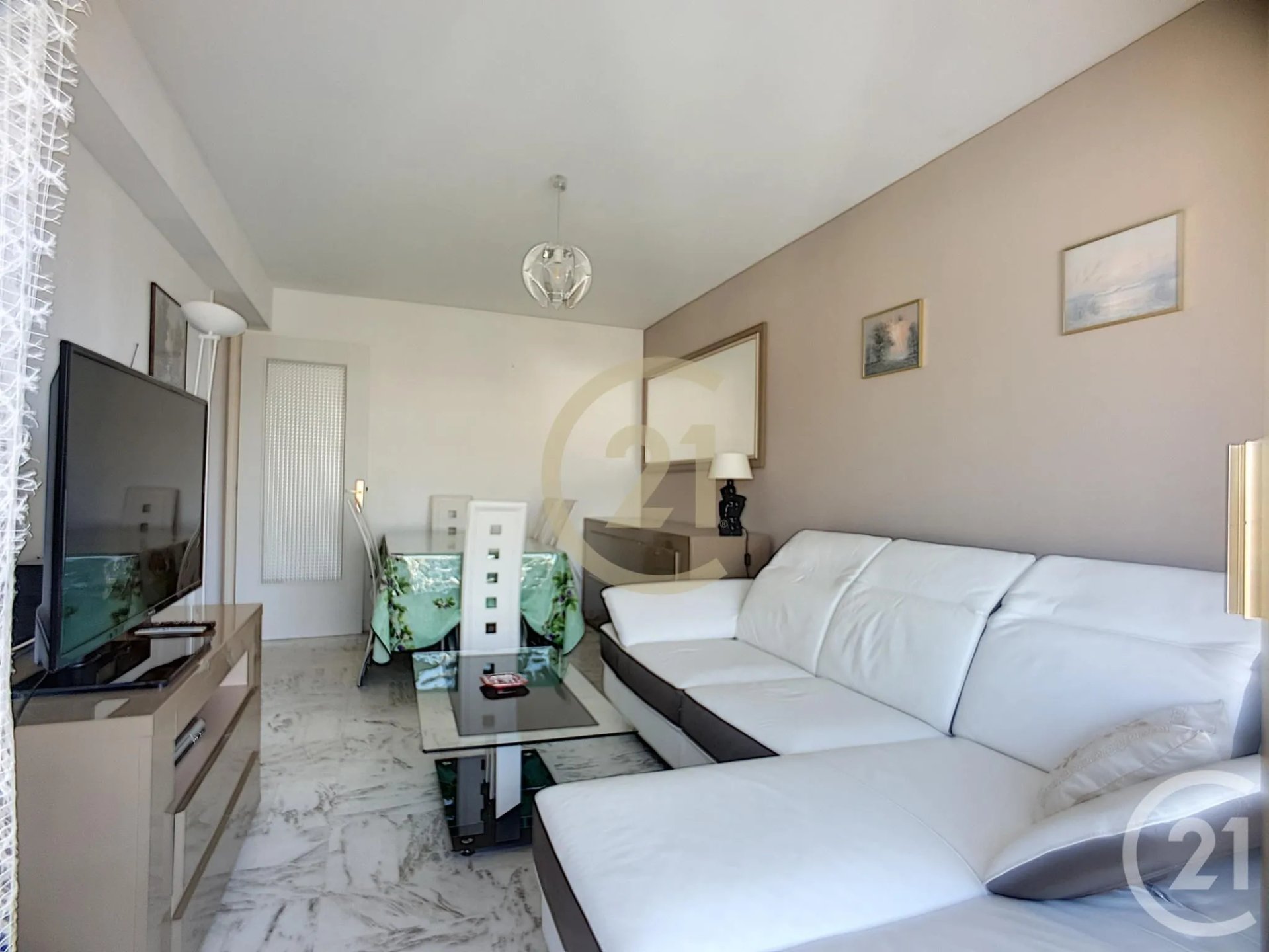 Appartement à louer, 48m², Cannes