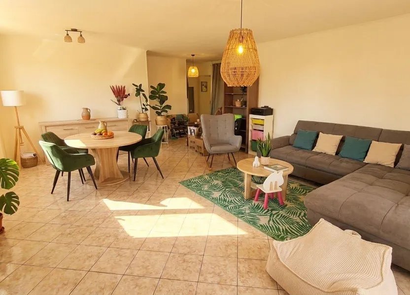 Appartement à louer, 100m², Saint-Laurent-du-Var
