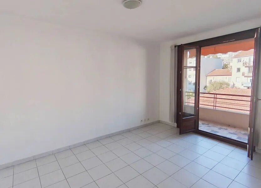 Appartement à louer, 55m², Saint-Laurent-du-Var