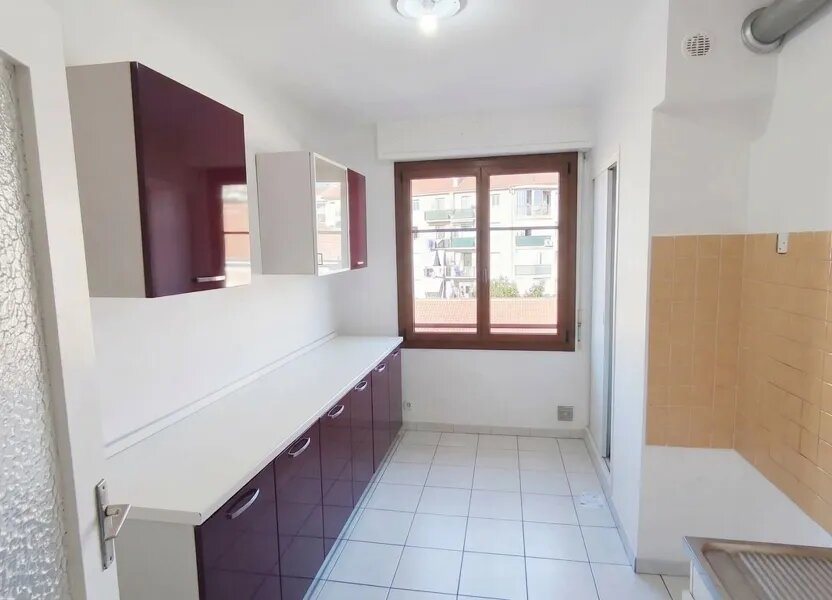 Appartement à louer, 55m², Saint-Laurent-du-Var
