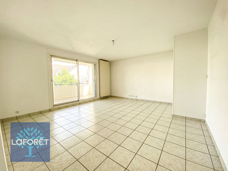 Appartement à louer, 49m², Courcouronnes