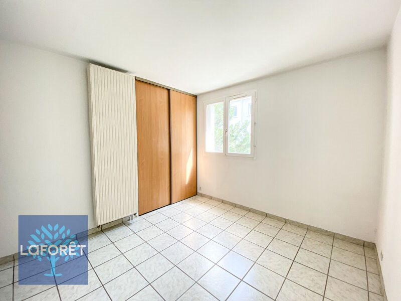 Appartement à louer, 49m², Courcouronnes