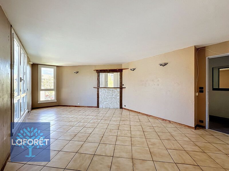 Appartement à louer, 80m², Courcouronnes