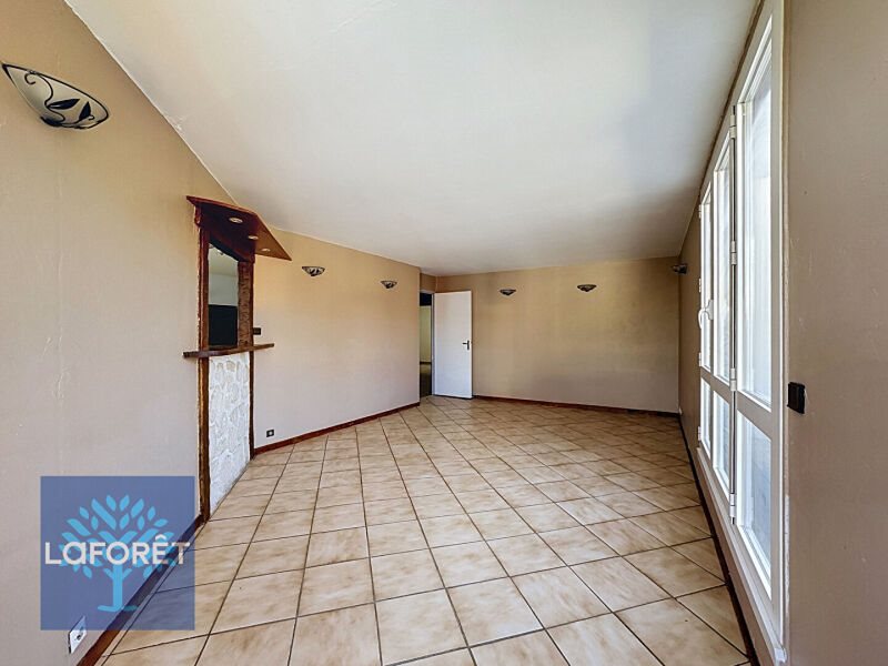 Appartement à louer, 80m², Courcouronnes