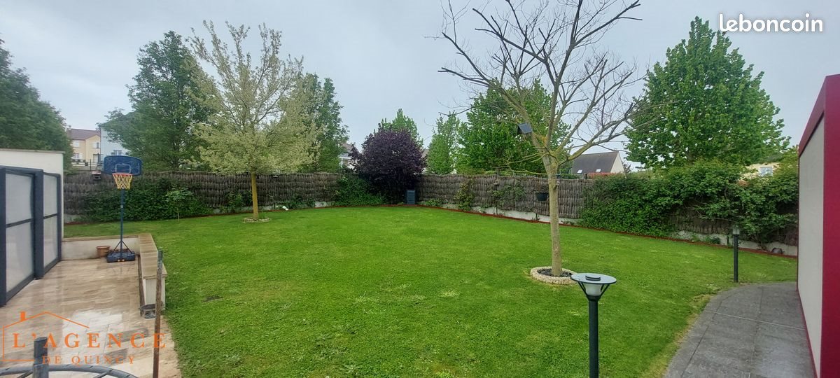 Maison à vendre, 210m², Mareuil-lès-Meaux