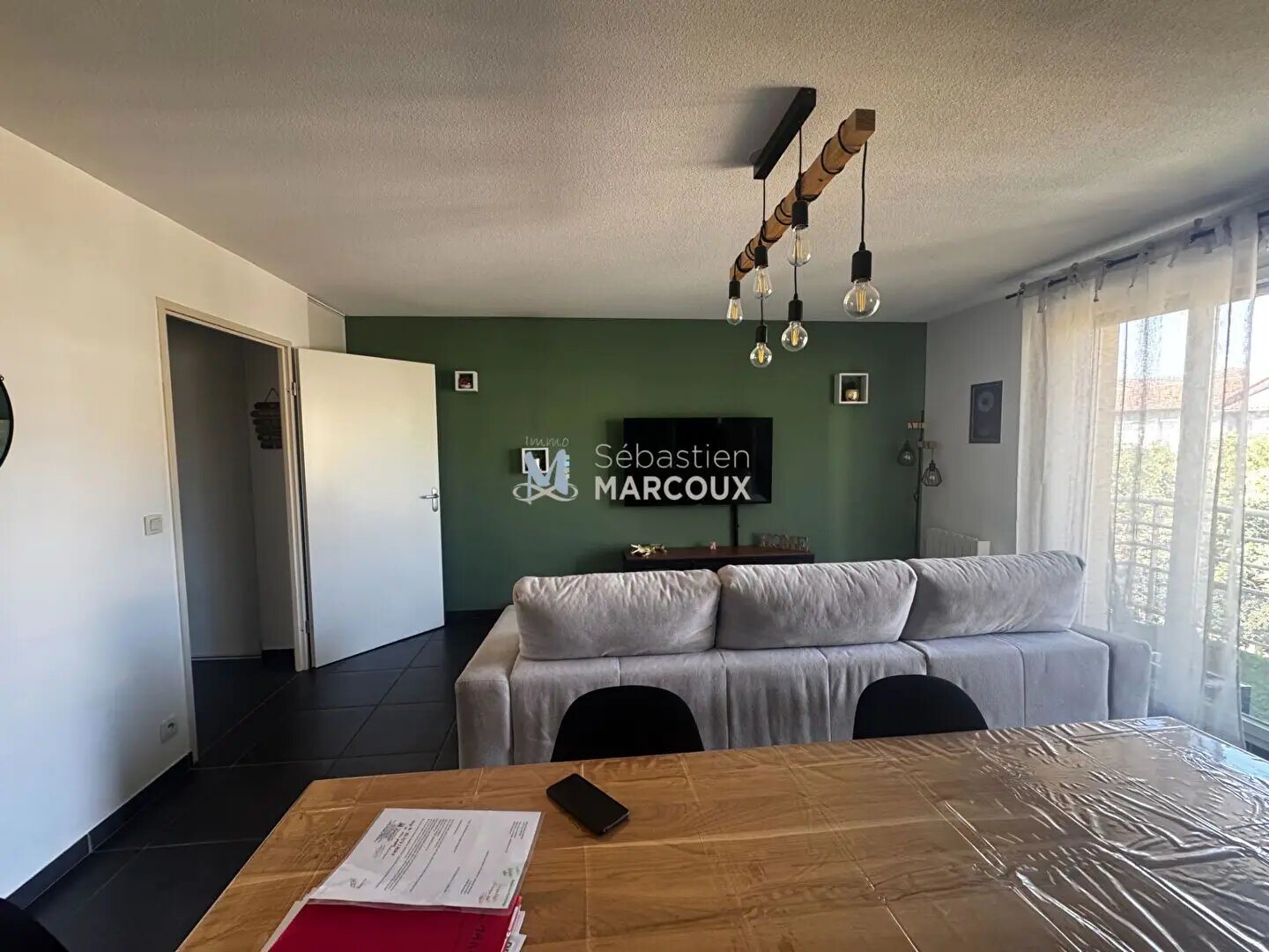 Appartement à louer, 63m², Savigneux