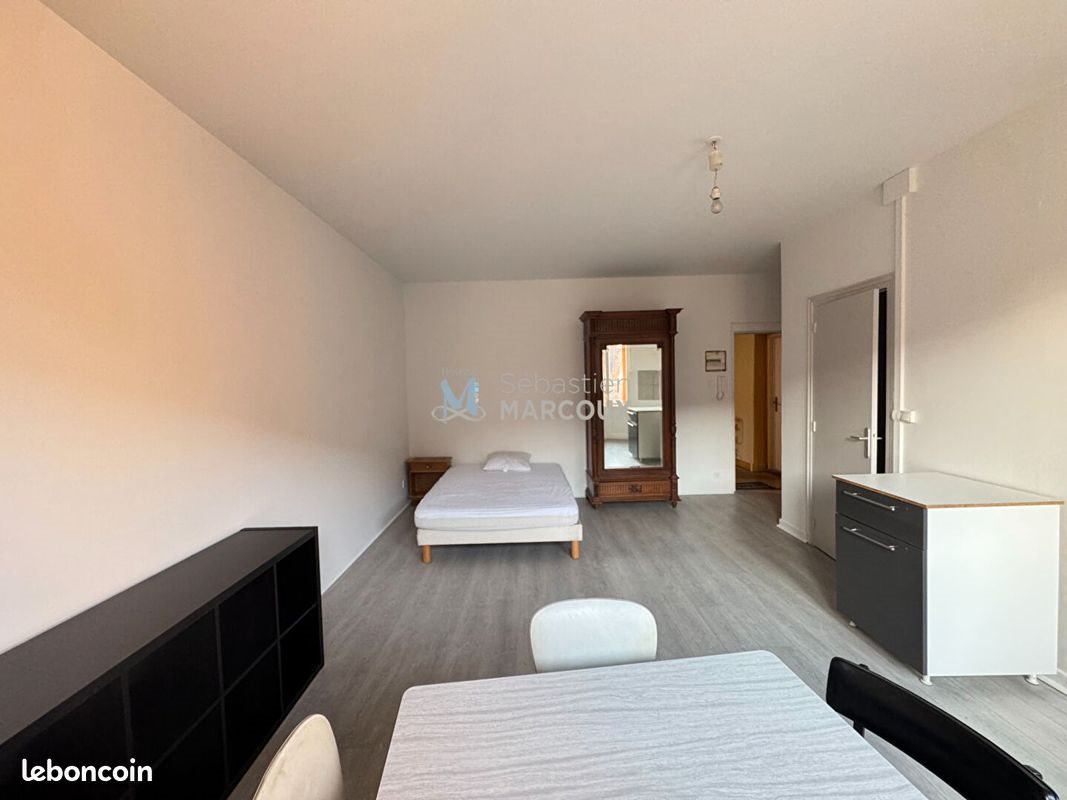 Appartement à louer, 28m², Montbrison
