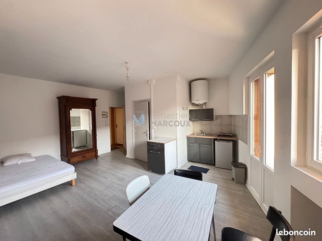 Appartement à louer, 28m², Montbrison