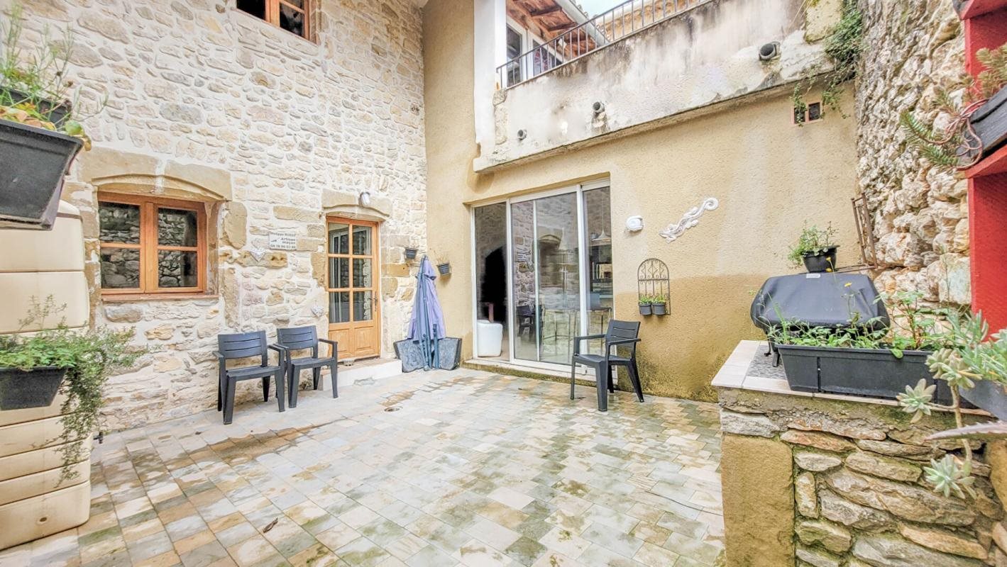 Maison à vendre, 216m², Uzès