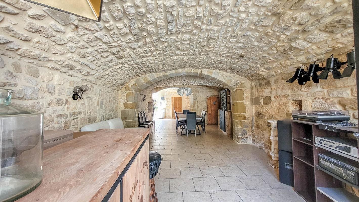 Maison à vendre, 216m², Uzès