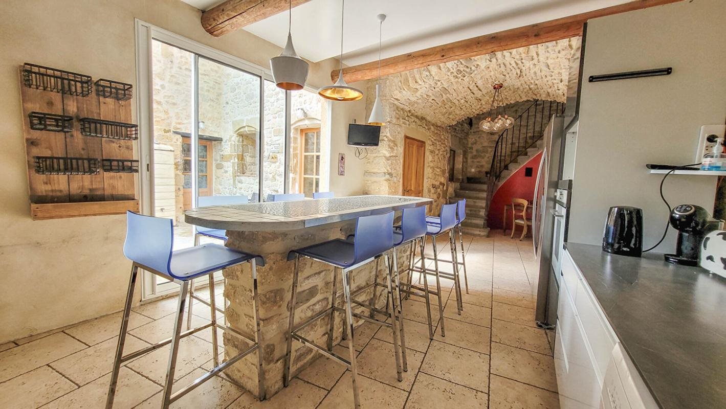 Maison à vendre, 216m², Uzès