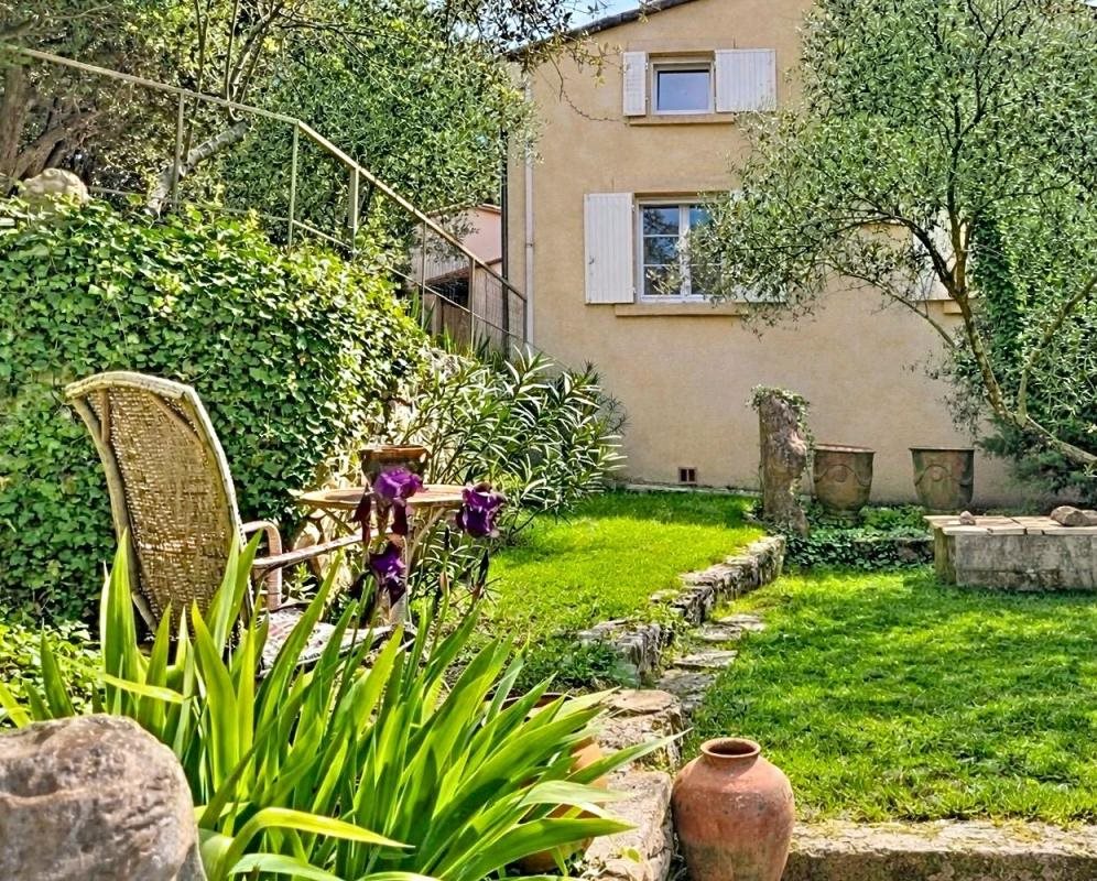 Maison à vendre, 177m², Uzès