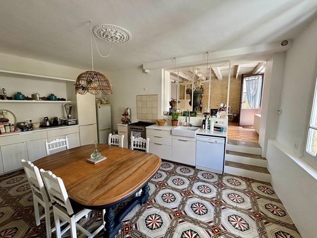 Maison à vendre, 215m², Uzès