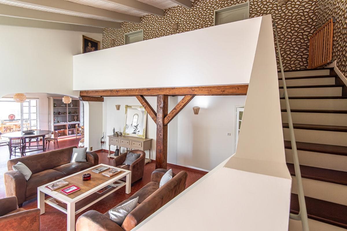 Maison à vendre, 294m², Uzès