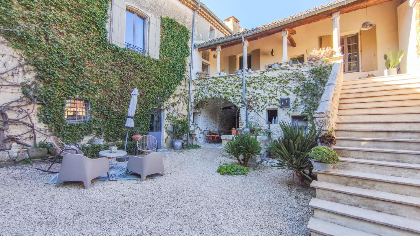 Maison à vendre, 291m², Uzès