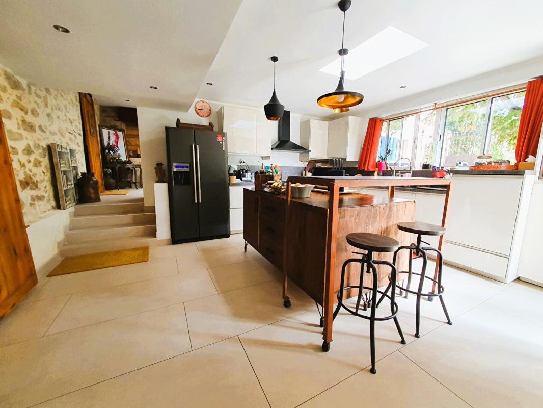 Maison à vendre, 463m², Goudargues