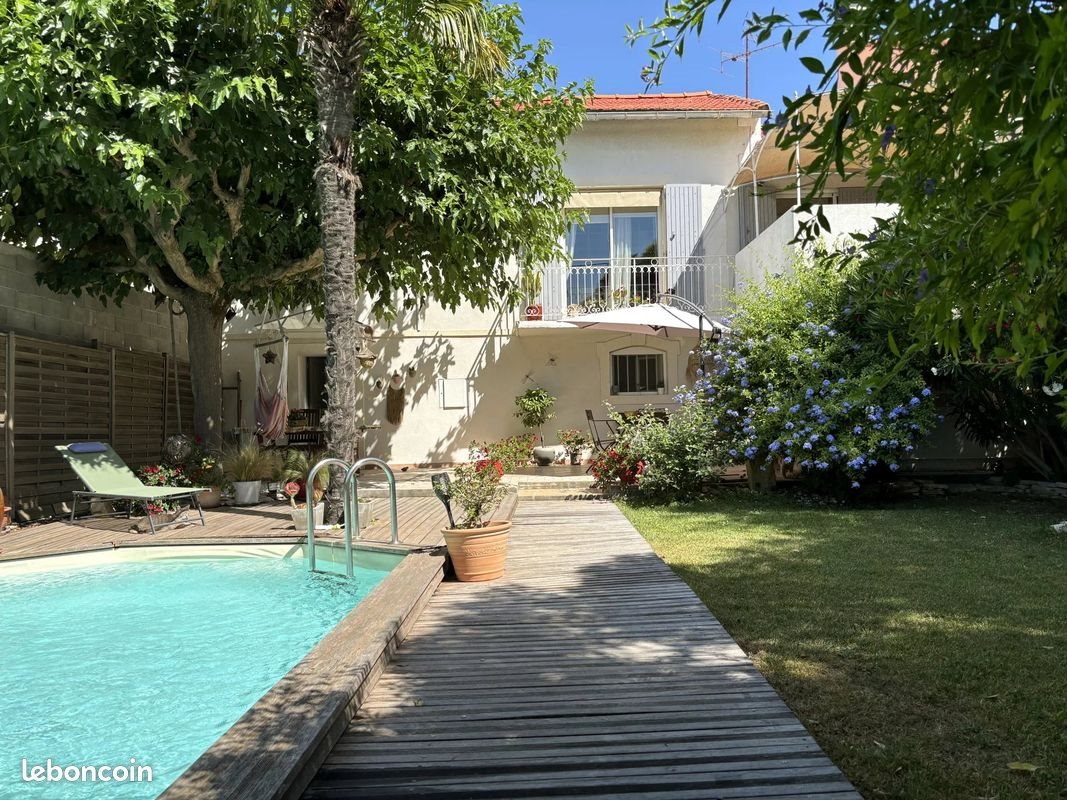Maison à vendre, 120m², Arles