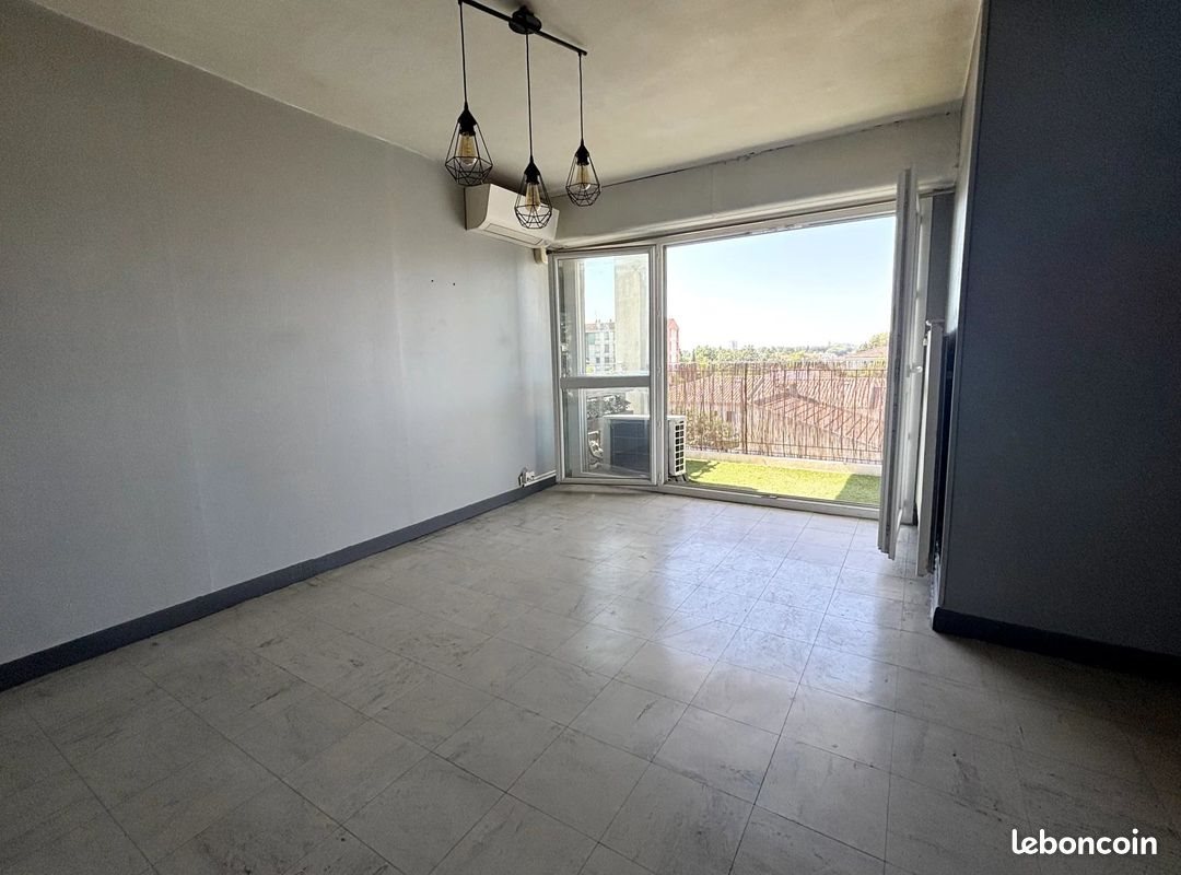 Appartement à vendre, 58m², Arles