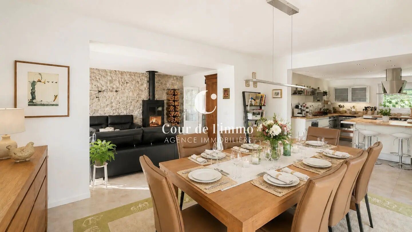 Maison à vendre, 280m², Feigères