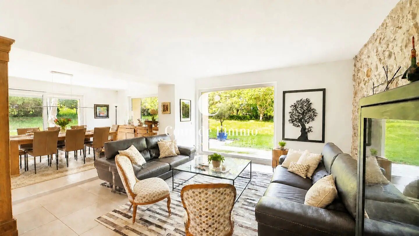 Maison à vendre, 280m², Feigères