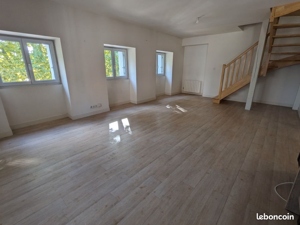 Appartement à louer, 89m², Brive-la-Gaillarde