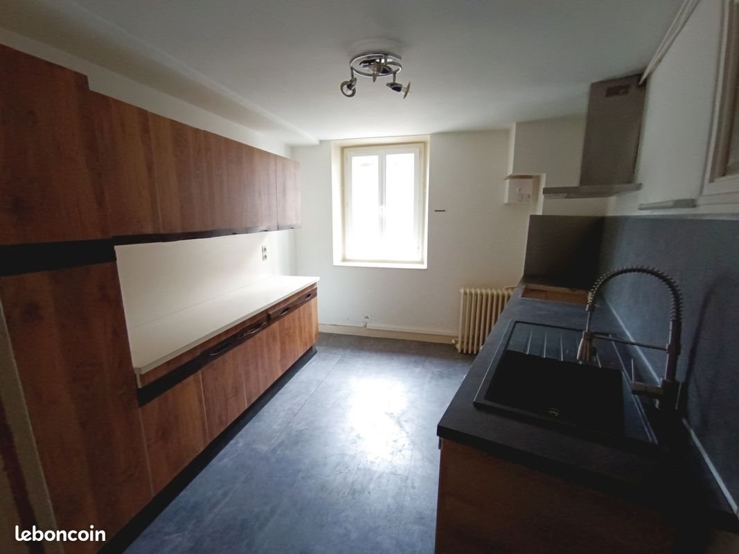 Appartement à louer, 73m², Bellac