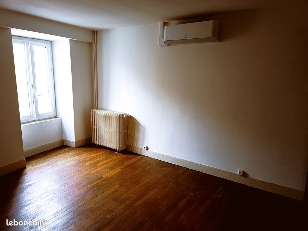 Appartement à louer, 73m², Bellac