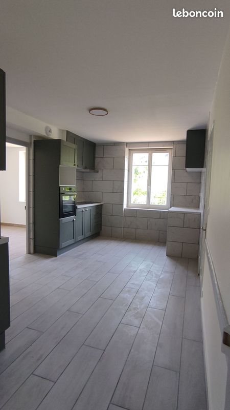 Appartement à louer, 72m², Saint-Hilaire-Peyroux