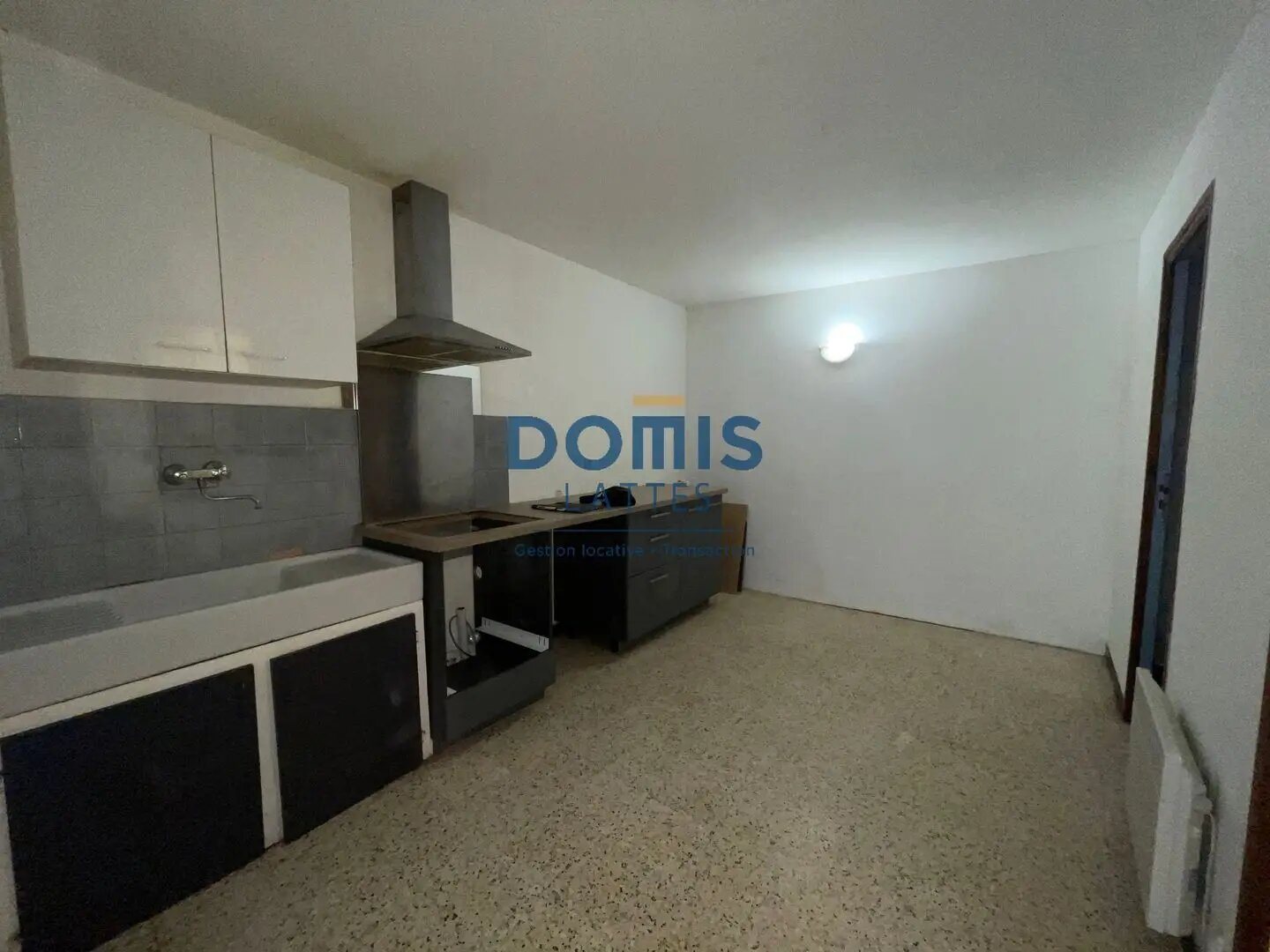Maison à louer, 77m², Vendémian