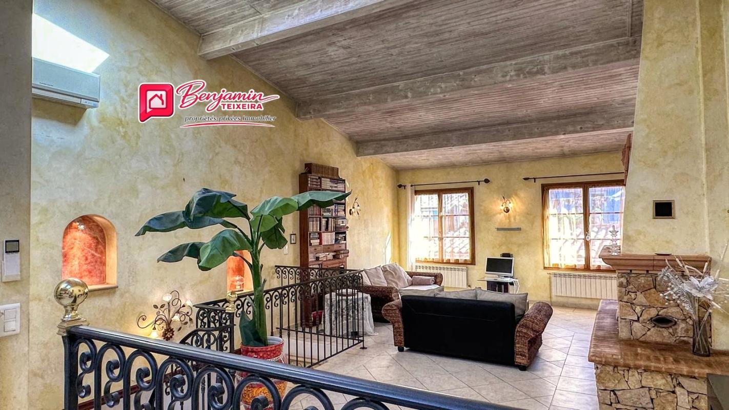 Maison à vendre, 110m², Fréjus