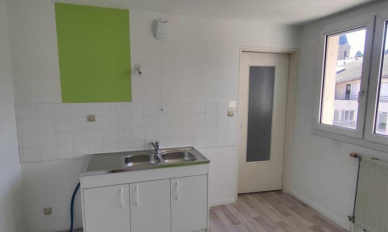 Appartement à louer, 69m², Fraisses