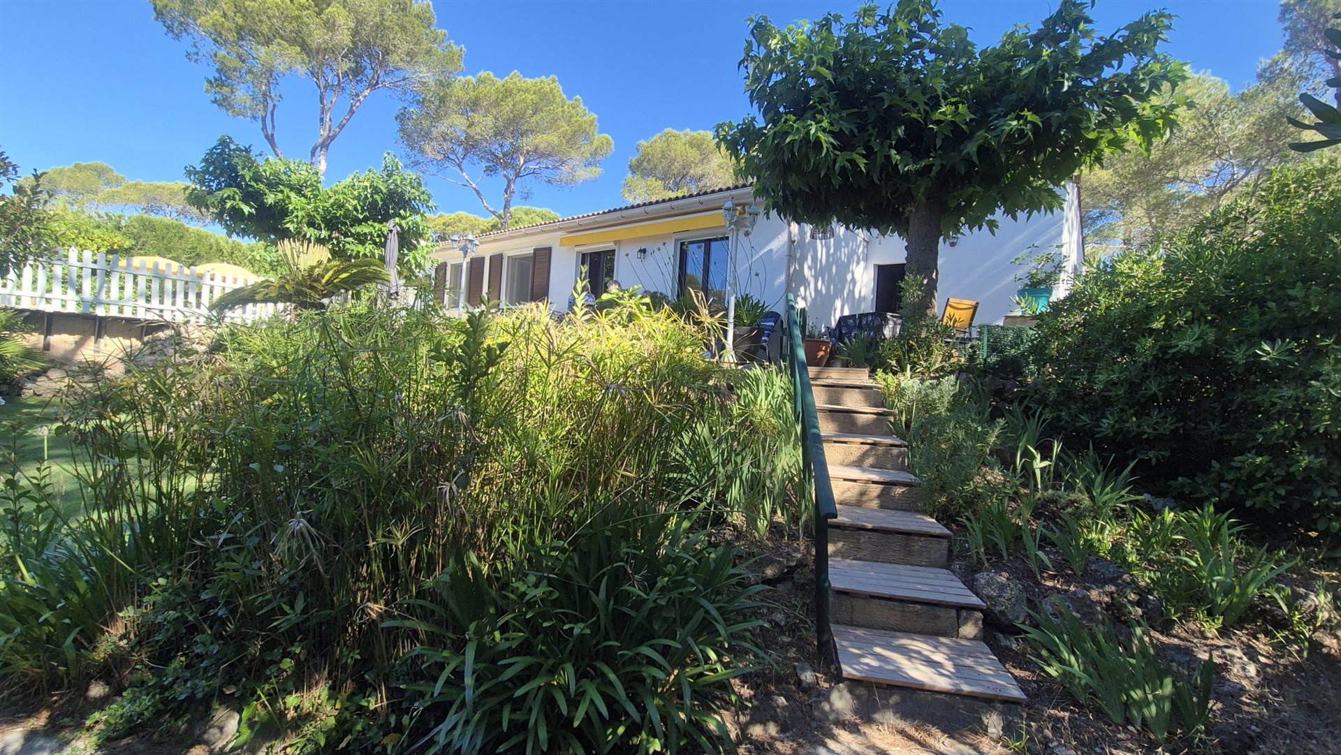 Maison à vendre, 94m², Fréjus