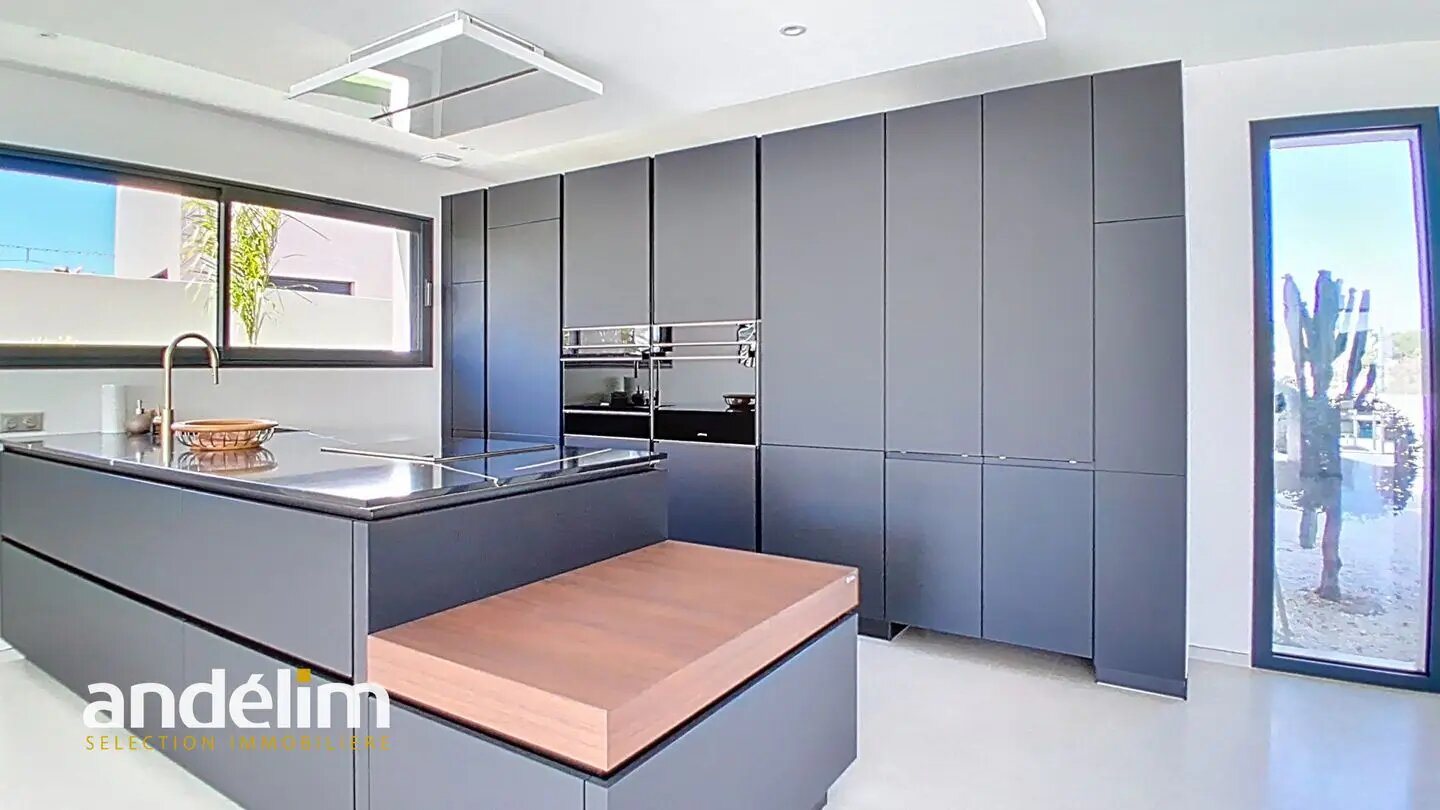 Maison à vendre, 195m², Puget-sur-Argens