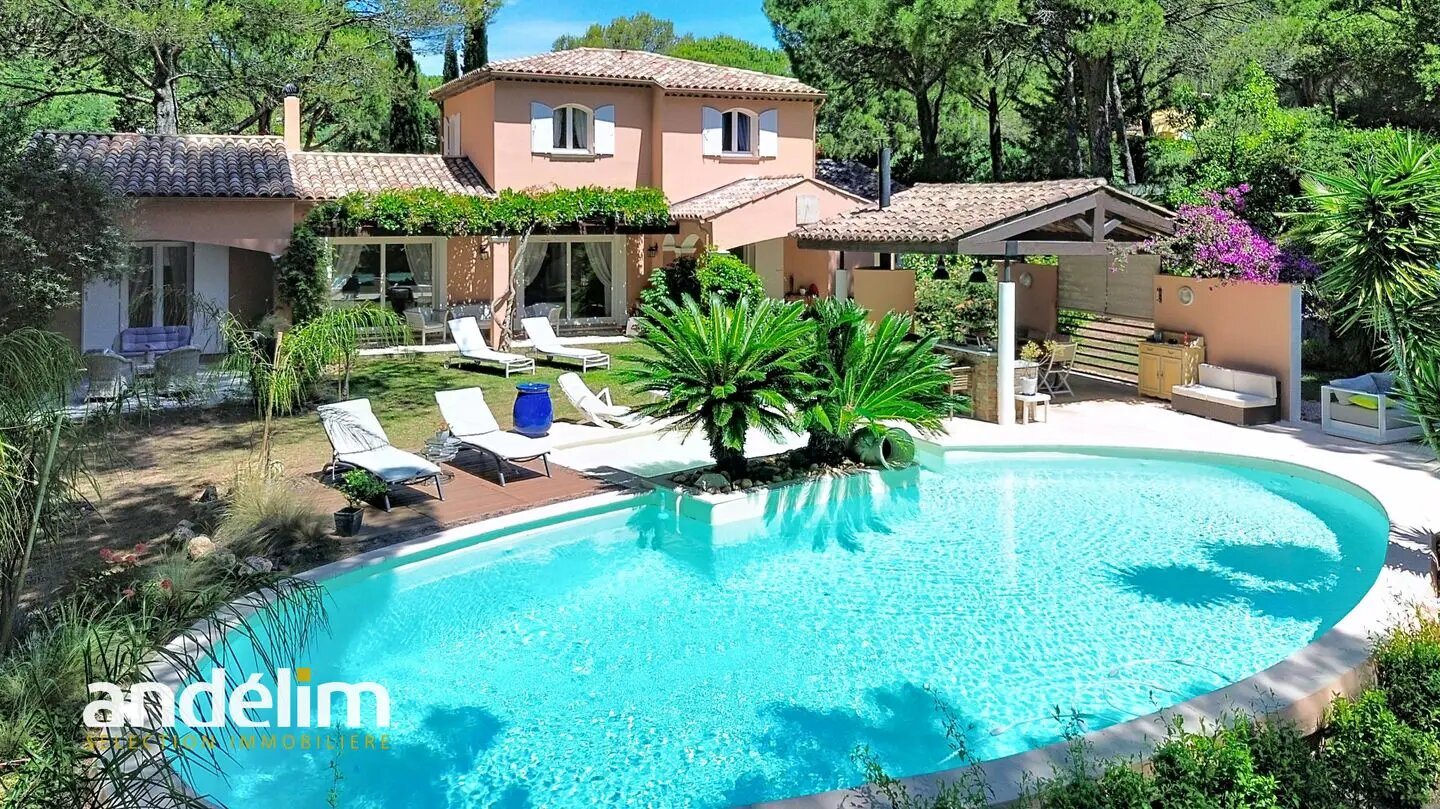 Maison à vendre, 172m², Saint-Raphaël