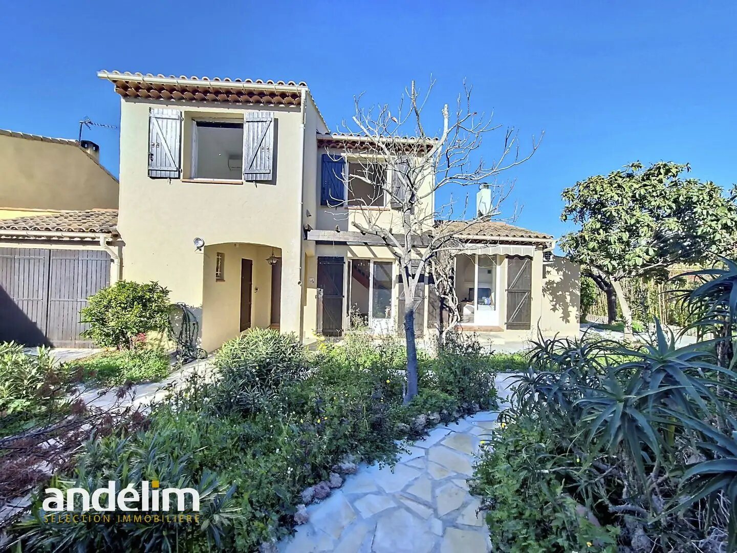 Maison à vendre, 74m², Saint-Raphaël