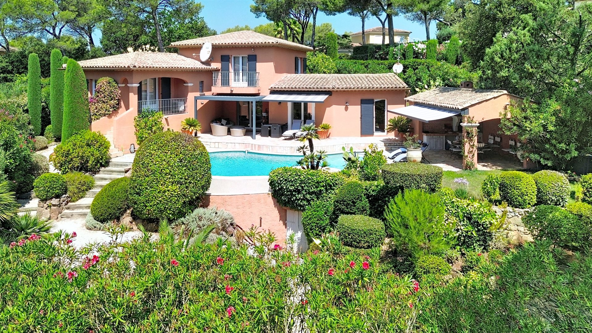 Maison à vendre, 139m², Saint-Raphaël