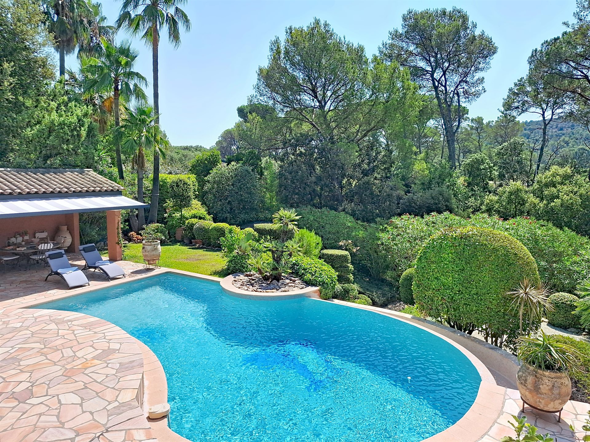 Maison à vendre, 139m², Saint-Raphaël